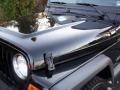 Black - Wrangler SE 4x4 Photo No. 16
