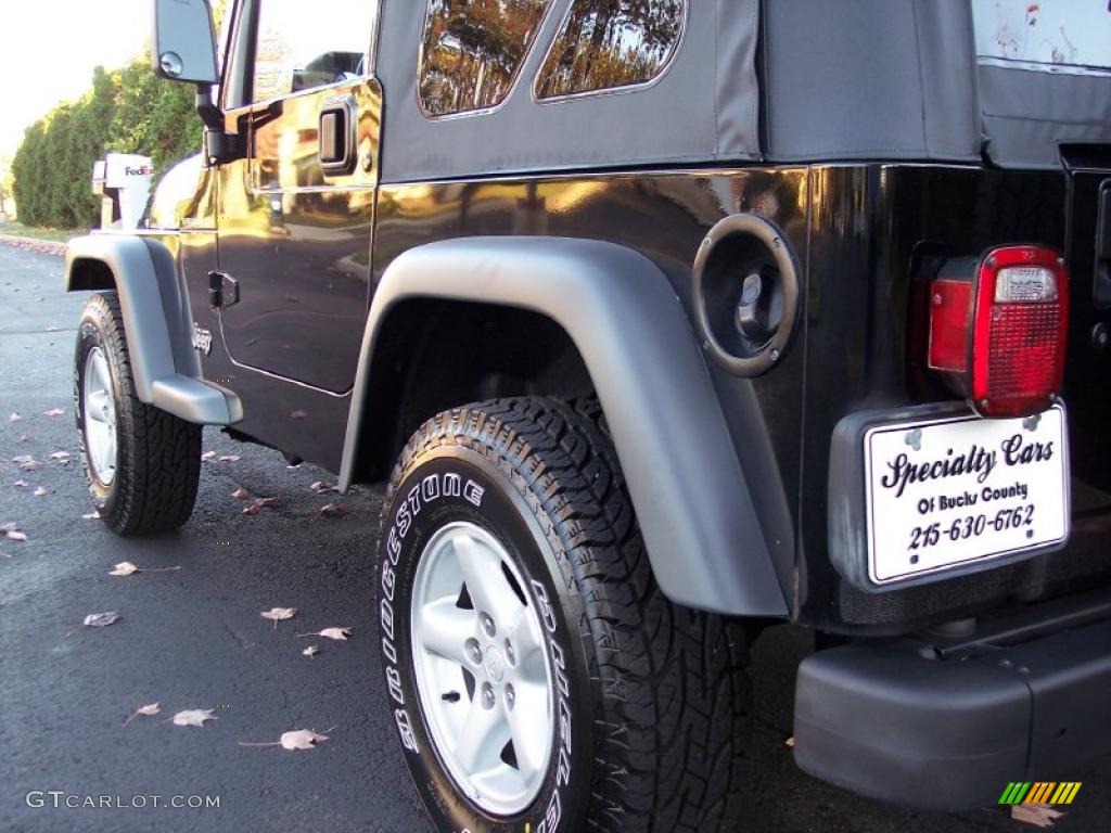 2002 Wrangler SE 4x4 - Black / Agate Black photo #24