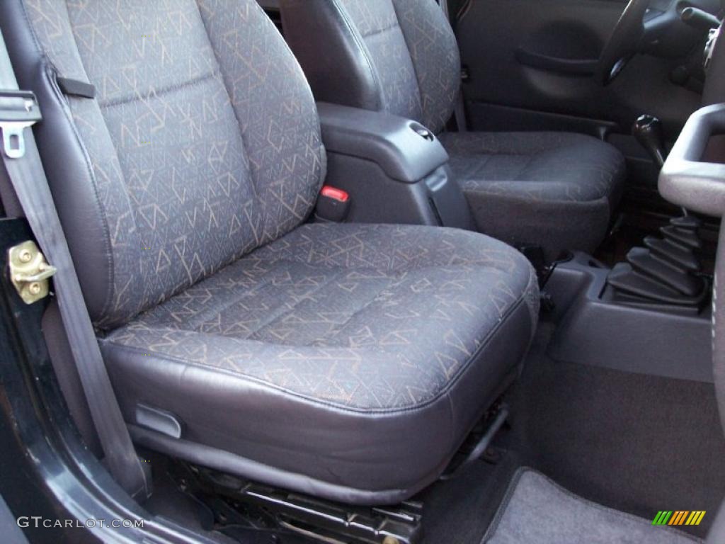 2002 Wrangler SE 4x4 - Black / Agate Black photo #38