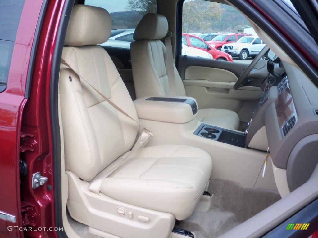 Light Cashmere/Dark Cashmere Interior 2011 Chevrolet Suburban 2500 LT 4x4 Photo #39043523