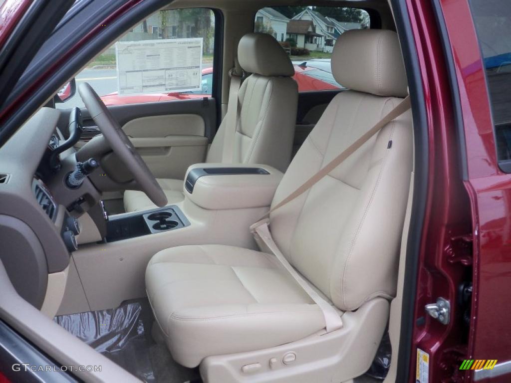 Light Cashmere/Dark Cashmere Interior 2011 Chevrolet Suburban 2500 LT 4x4 Photo #39043567