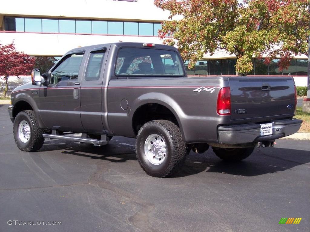 2004 F250 Super Duty XLT SuperCab 4x4 - Dark Shadow Grey Metallic / Medium Flint photo #14