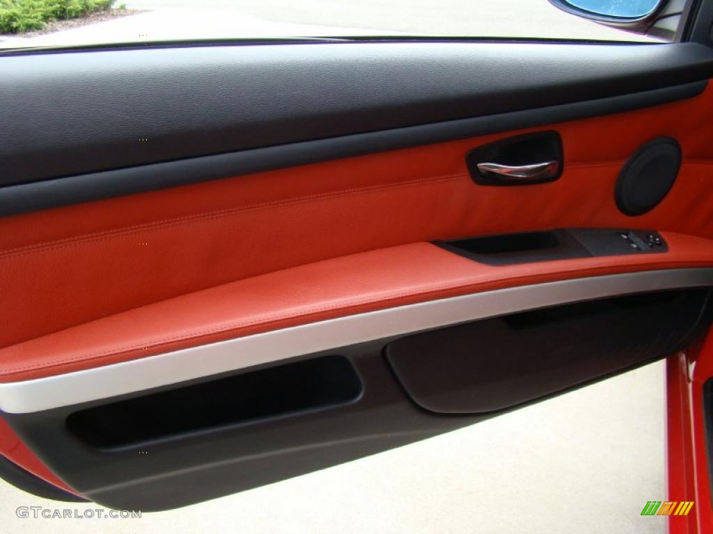 2008 BMW 3 Series 328xi Coupe Coral Red/Black Door Panel Photo #39048072