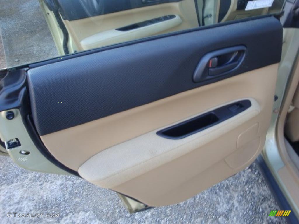 2004 Subaru Forester 2.5 X Beige Door Panel Photo #39048428