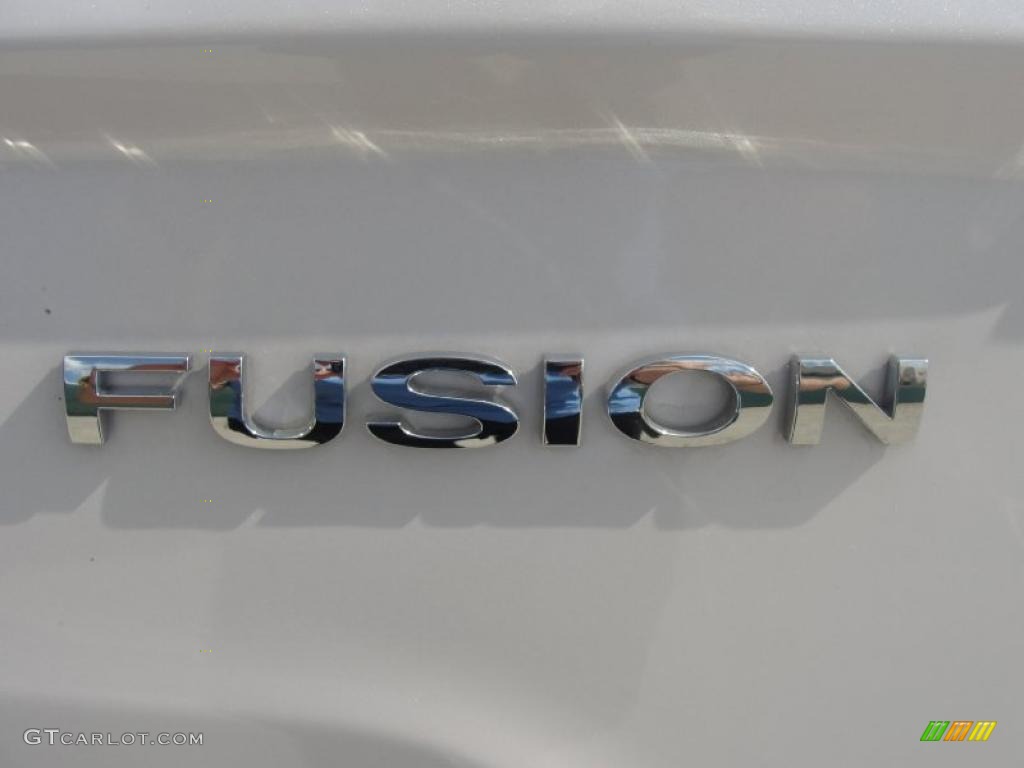 2010 Fusion Hybrid - White Platinum Tri-coat Metallic / Medium Light Stone photo #15