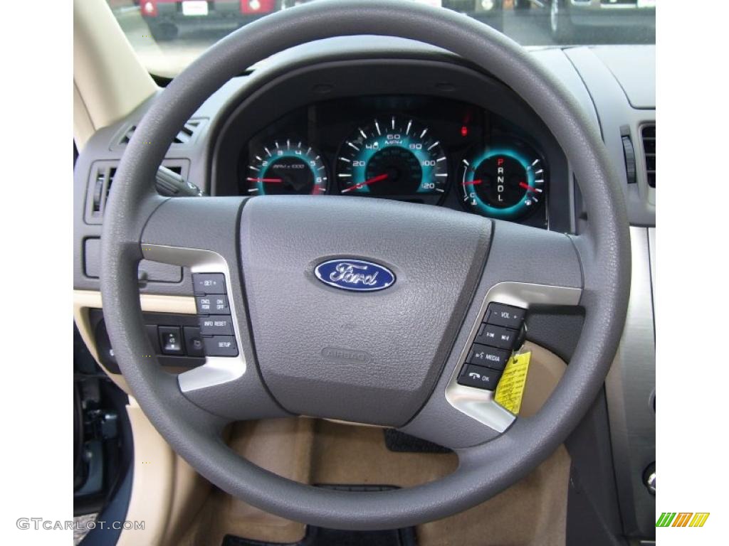 2011 Ford Fusion SE Camel Steering Wheel Photo #39050008