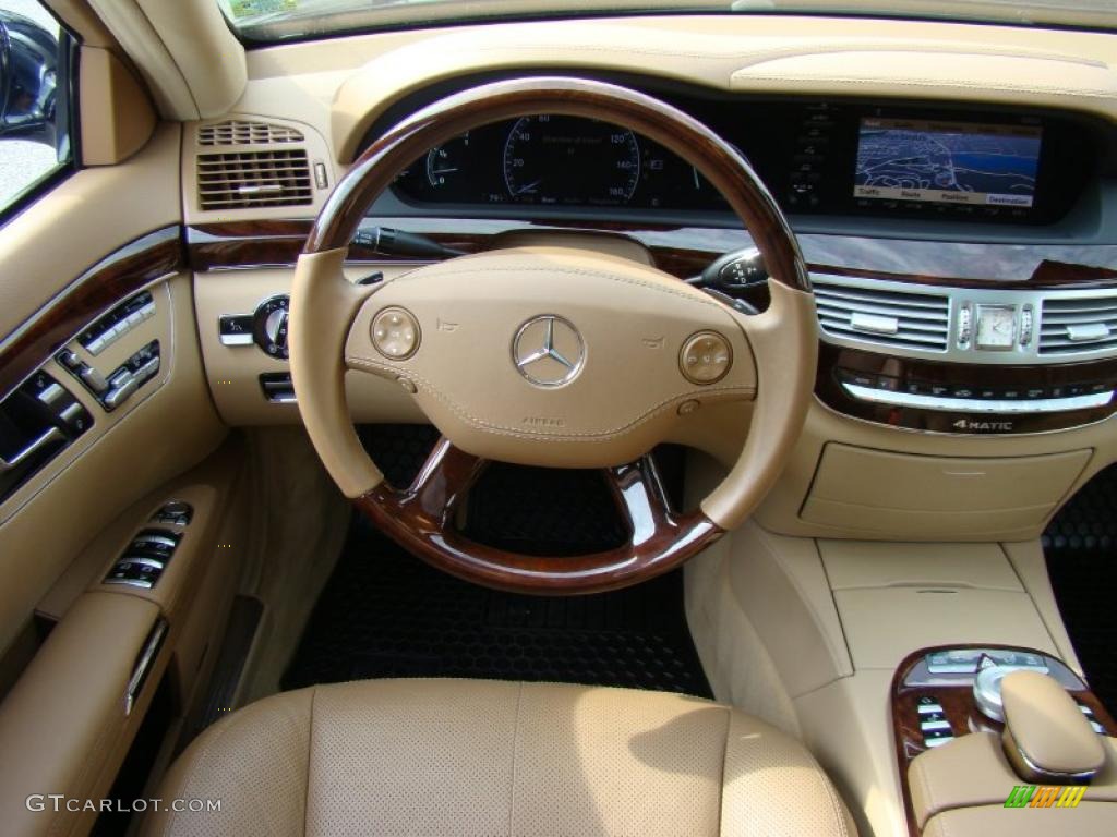 2009 Mercedes-Benz S 550 4Matic Sedan Savanna/Cashmere Steering Wheel Photo #39051236