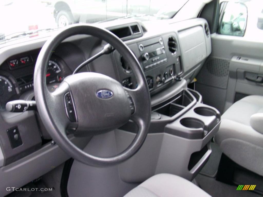 Medium Flint Interior 2009 Ford E Series Van E350 Super Duty XLT Passenger Photo #39051488