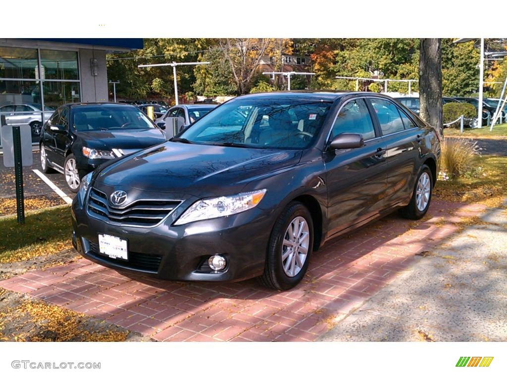 Magnetic Gray Metallic 2010 Toyota Camry LE Exterior Photo #39052776