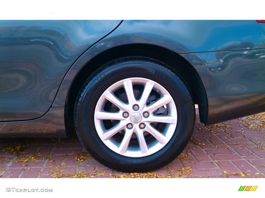 2010 Toyota Camry LE Wheel Photo #39052904