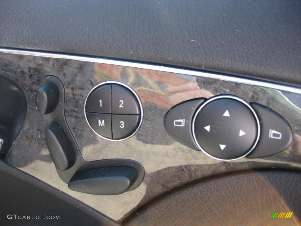 2008 Mercedes-Benz E 350 Sedan Controls Photo #39053184