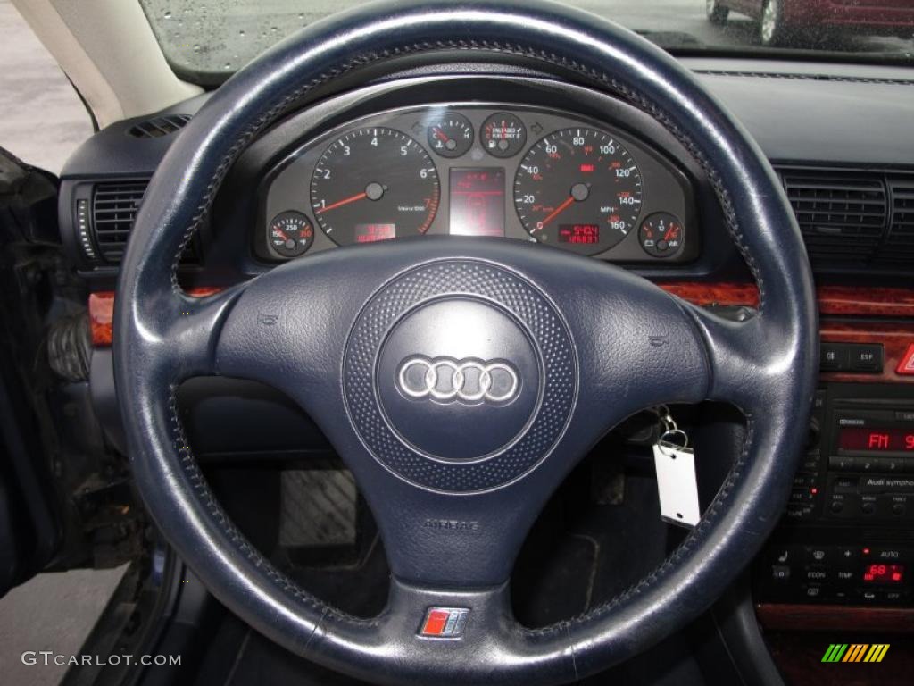 2001 Audi A4 2.8 quattro Sedan Ecru/Royal Blue Steering Wheel Photo #39053304