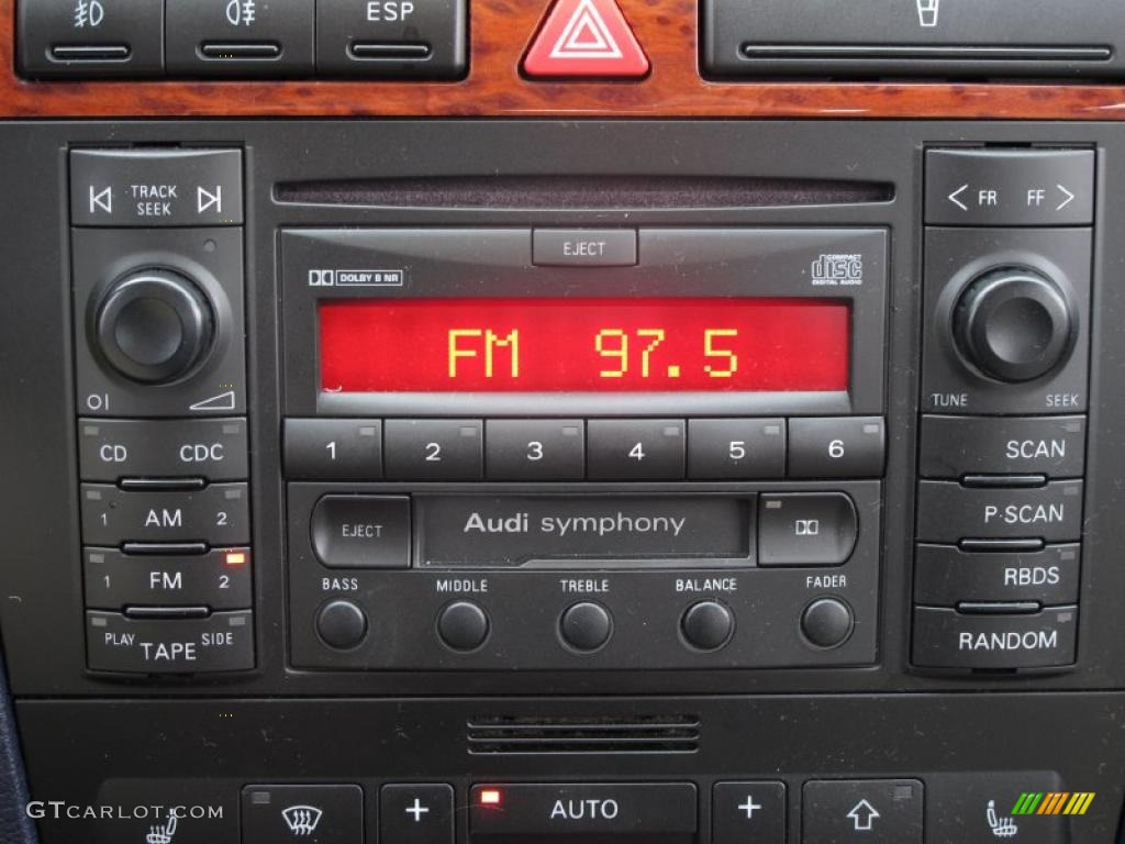2001 Audi A4 2.8 quattro Sedan Controls Photo #39053336