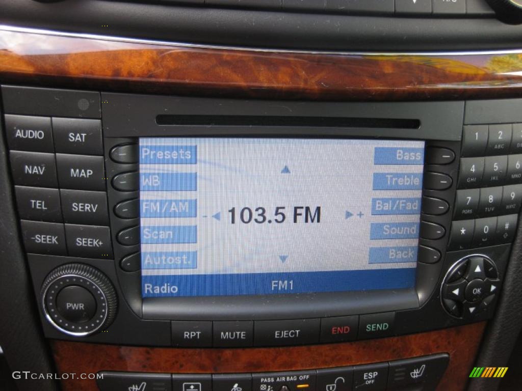 2008 Mercedes-Benz E 350 Sedan Controls Photo #39053616