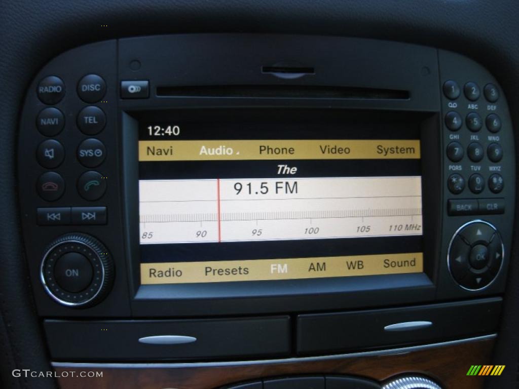 2009 Mercedes-Benz SL 550 Roadster Controls Photo #39053980