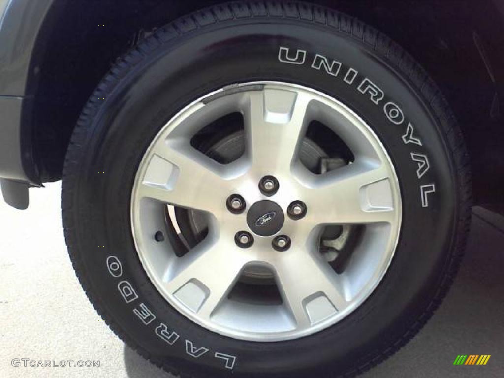 2003 Ford Explorer XLT Wheel Photo #39054580