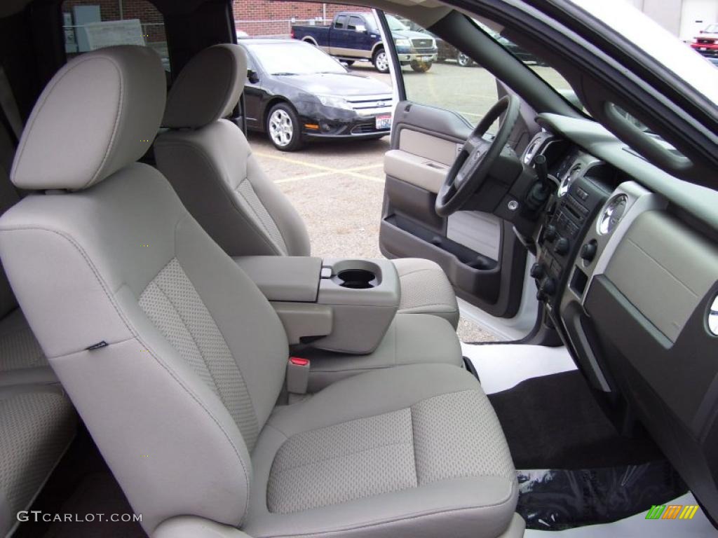 Stone/Medium Stone Interior 2009 Ford F150 XLT SuperCab Photo #39054604