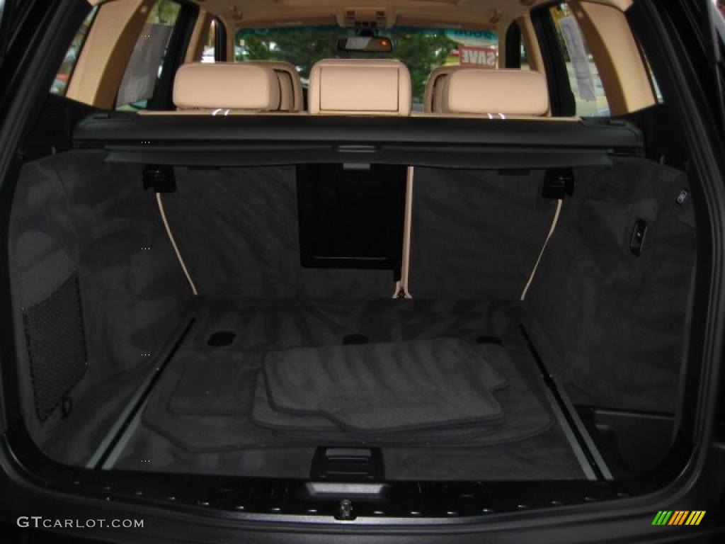 2008 BMW X3 3.0si Trunk Photo #39055708