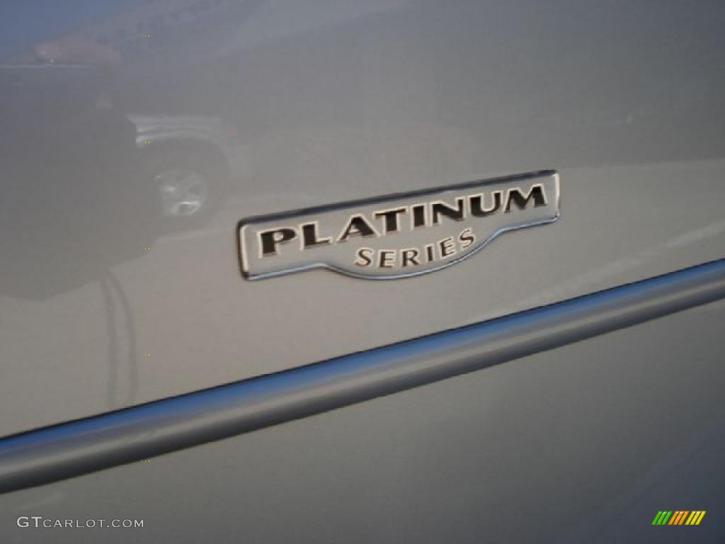 2004 Chrysler Sebring Touring Platinum Series Sedan Marks and Logos Photo #39055792