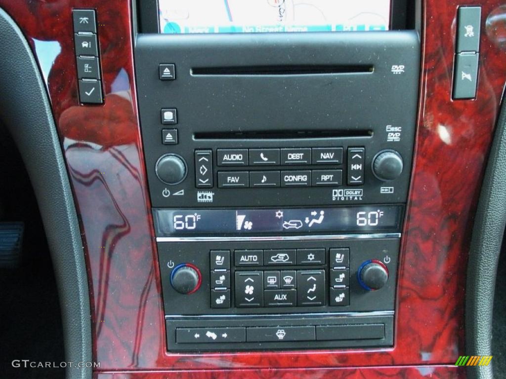 2007 Cadillac Escalade ESV AWD Controls Photo #39056160