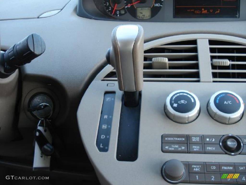 2005 Nissan Quest 3.5 S Controls Photo #39056164