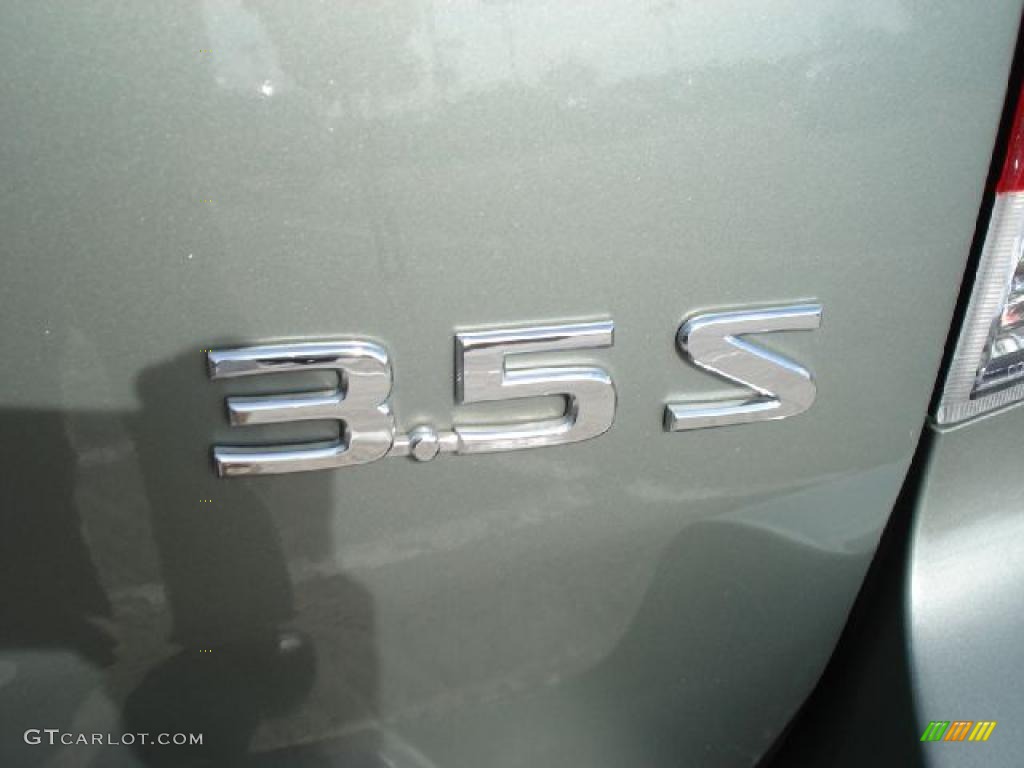 2005 Nissan Quest 3.5 S Marks and Logos Photos