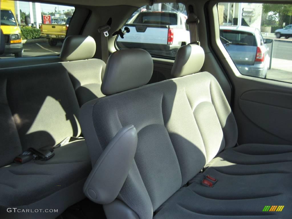 2002 Voyager  - Aquamarine Metallic / Taupe photo #15