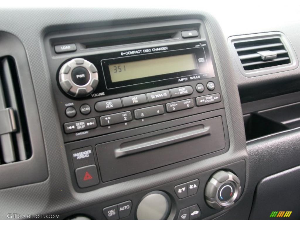 2009 Honda Ridgeline RTL Controls Photo #39057128