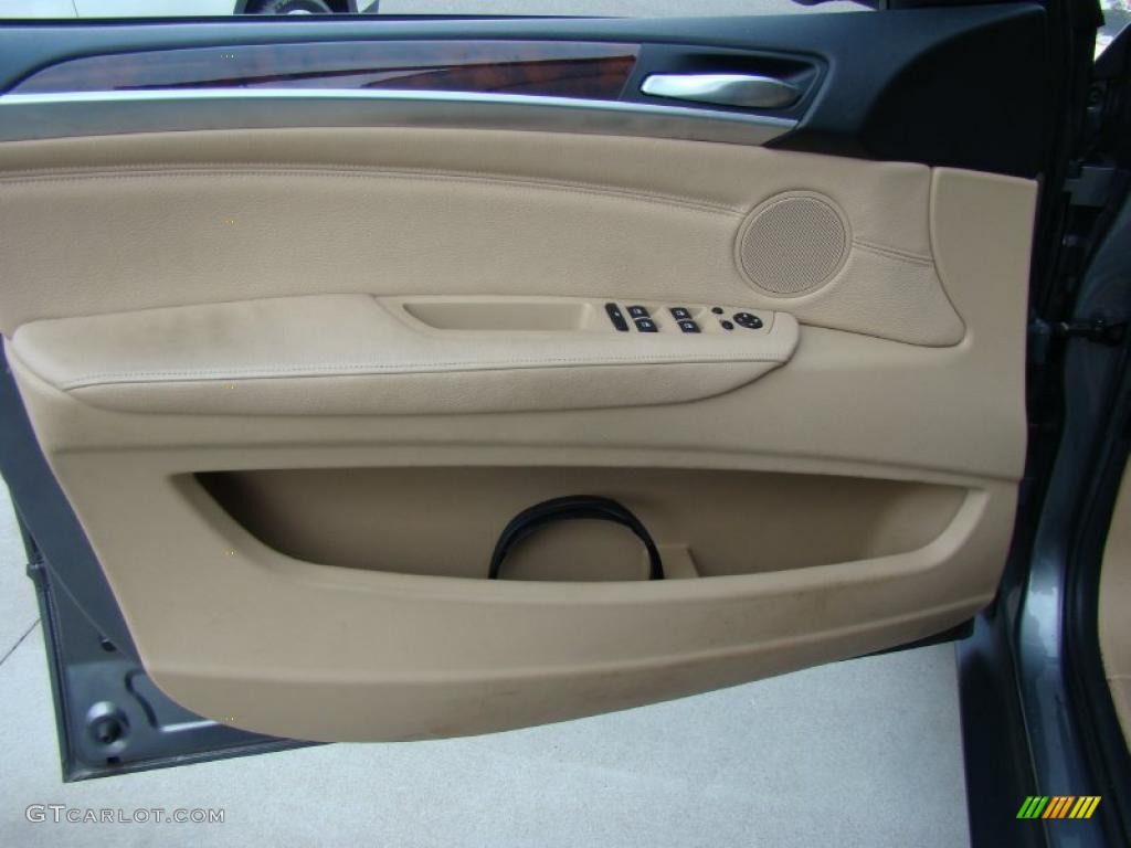 2007 BMW X5 3.0si Sand Beige Door Panel Photo #39058524