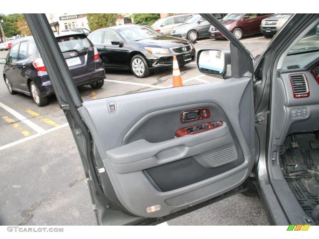 2008 Honda Pilot EX-L 4WD Gray Door Panel Photo #39058692