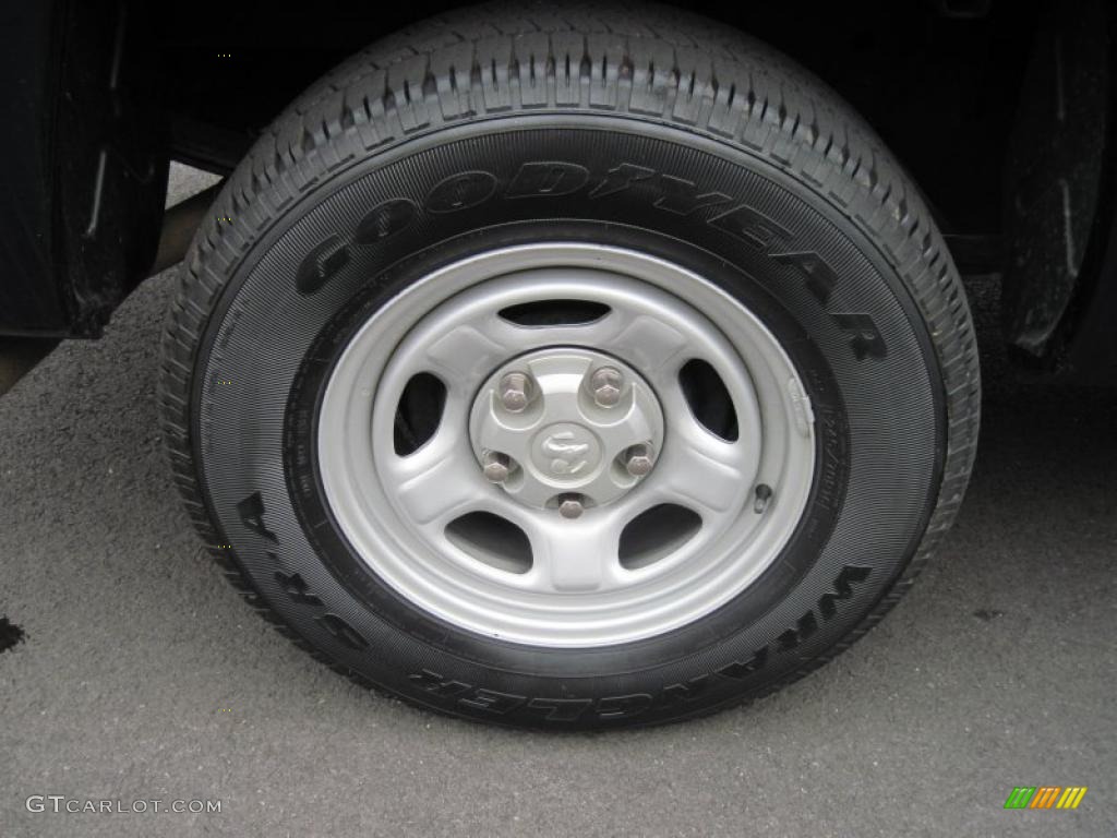 2006 Dodge Dakota ST Club Cab Wheel Photo #39060787