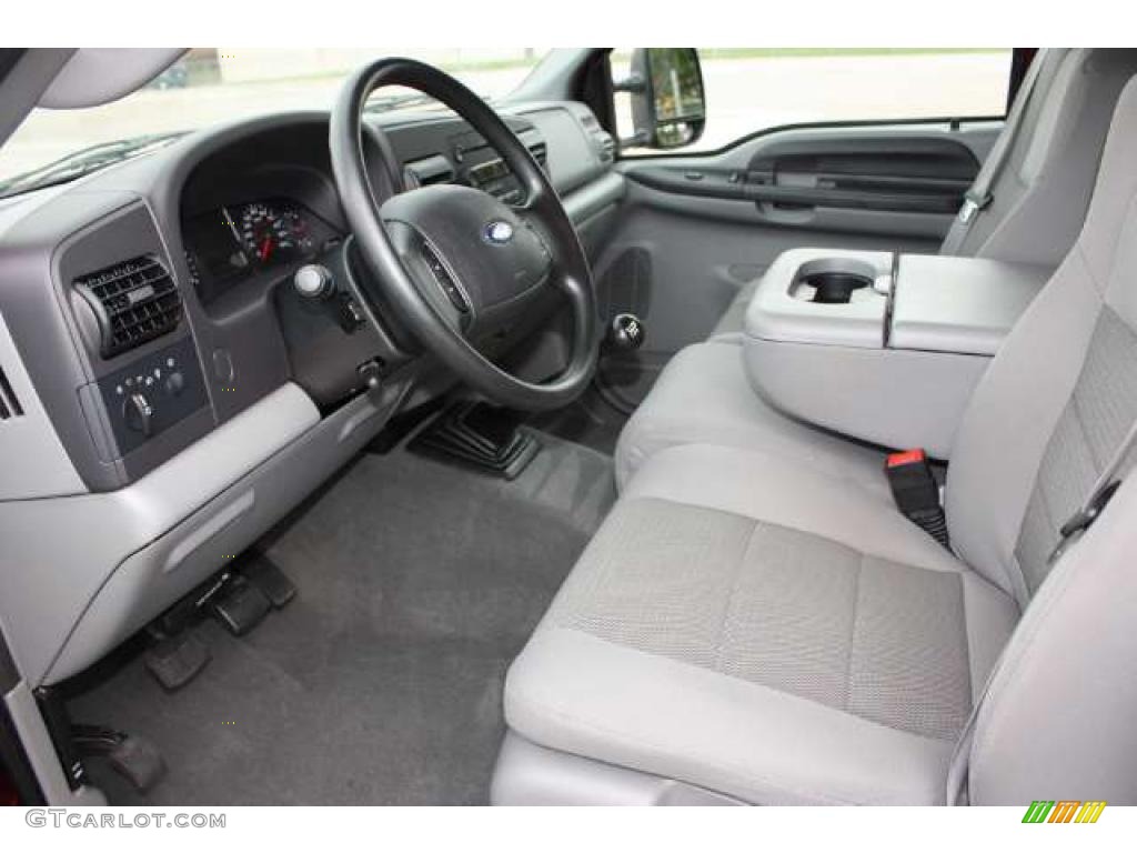Medium Flint Interior 2005 Ford F350 Super Duty XLT SuperCab Dually Photo #39061359