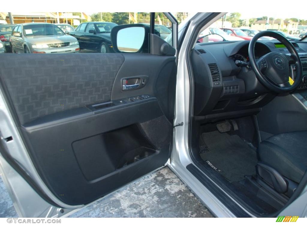 2008 Mazda MAZDA5 Sport Black Door Panel Photo #39061395