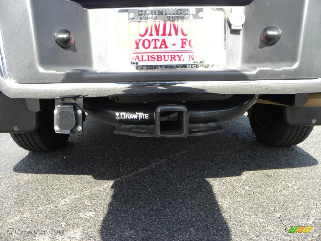 2004 F150 XLT SuperCab - True Blue Metallic / Dark Flint photo #15