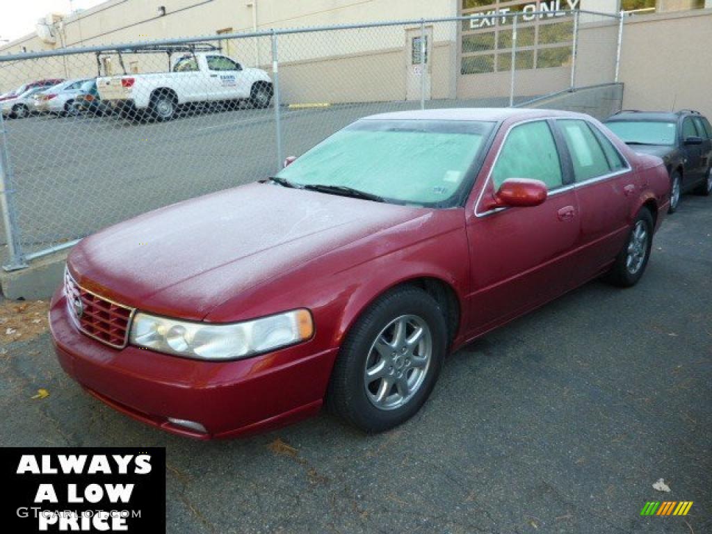 2000 Seville STS - Crimson Pearl / Neutral Shale photo #3