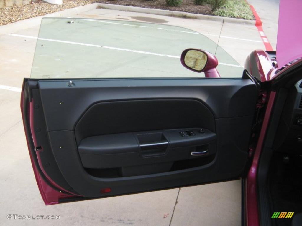 2010 Dodge Challenger R/T Classic Furious Fuchsia Edition Dark Slate Gray Door Panel Photo #39064263