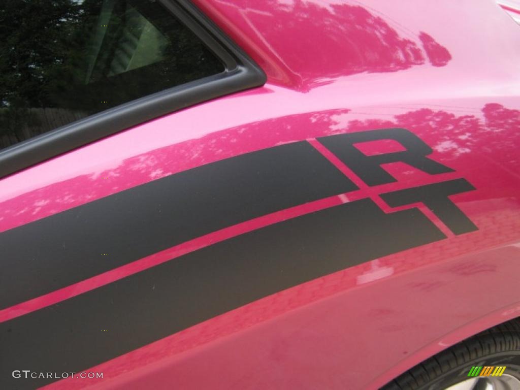 2010 Dodge Challenger R/T Classic Furious Fuchsia Edition Marks and Logos Photo #39064511