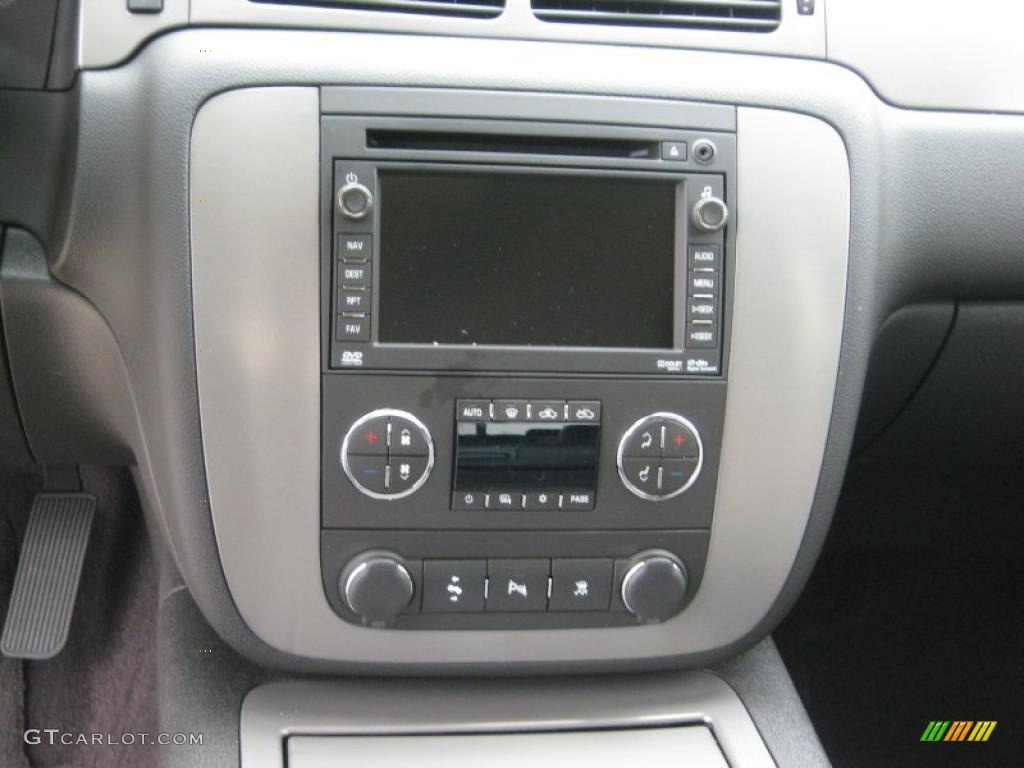 2011 GMC Sierra 1500 SLT All Terrain Crew Cab 4x4 Controls Photo #39064671