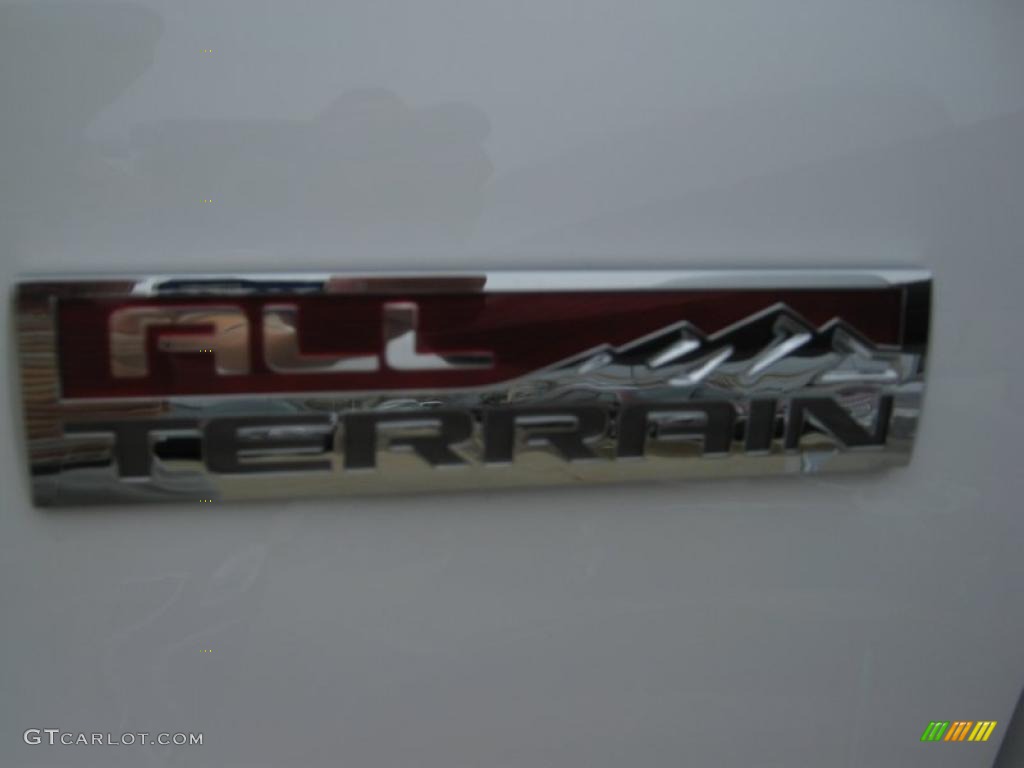 2011 GMC Sierra 1500 SLT All Terrain Crew Cab 4x4 Marks and Logos Photos