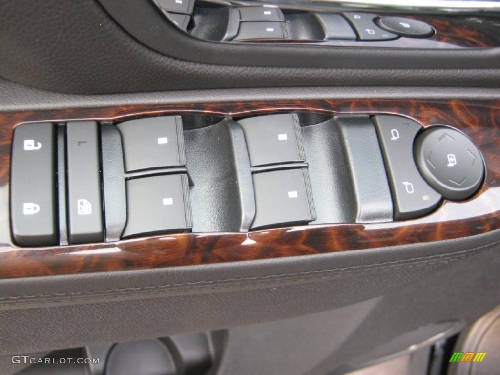 2011 GMC Sierra 2500HD Denali Crew Cab 4x4 Controls Photo #39065503