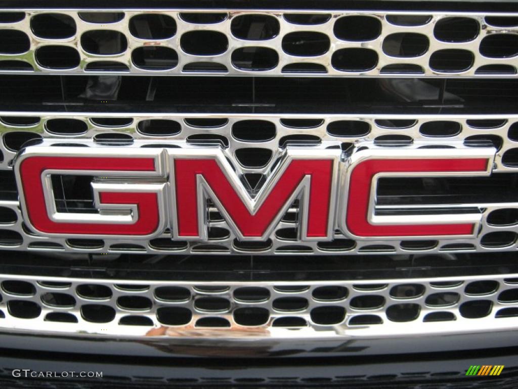 2011 GMC Sierra 2500HD Denali Crew Cab 4x4 Marks and Logos Photo #39065707