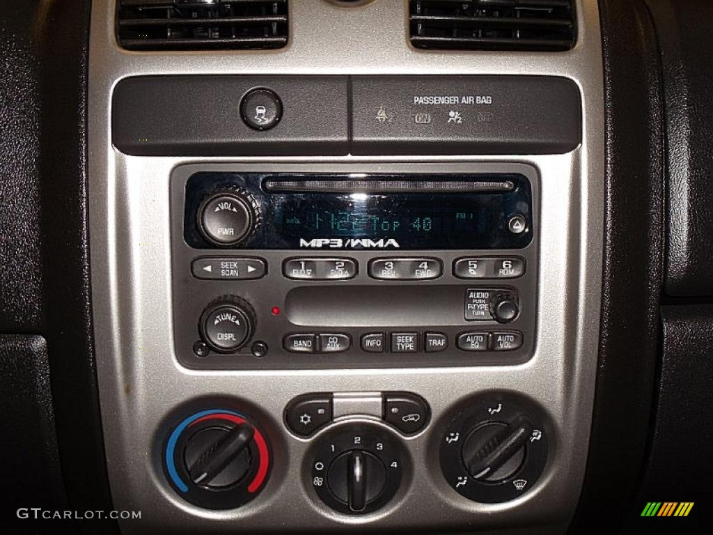 2009 Chevrolet Colorado LT Crew Cab Controls Photo #39066475