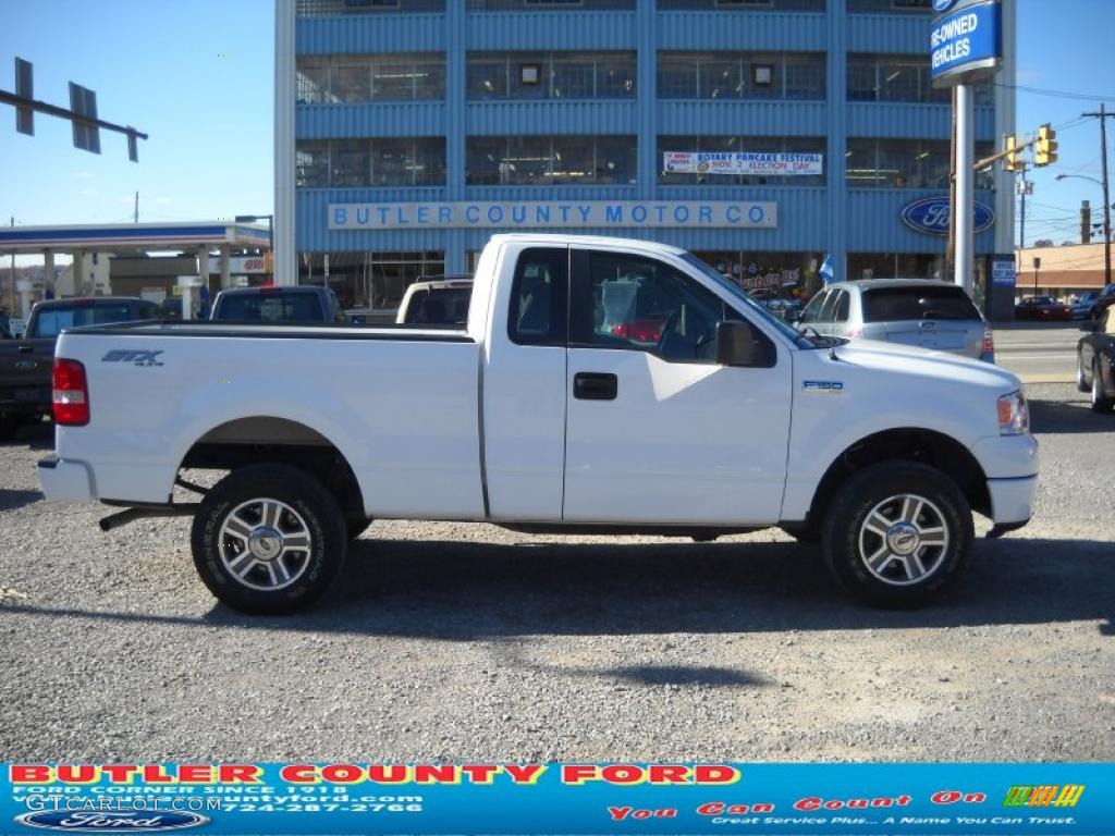 2008 F150 STX Regular Cab 4x4 - Oxford White / Medium/Dark Flint photo #1