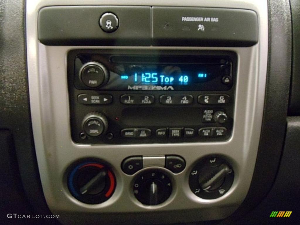 2009 Chevrolet Colorado LT Crew Cab Controls Photo #39066651