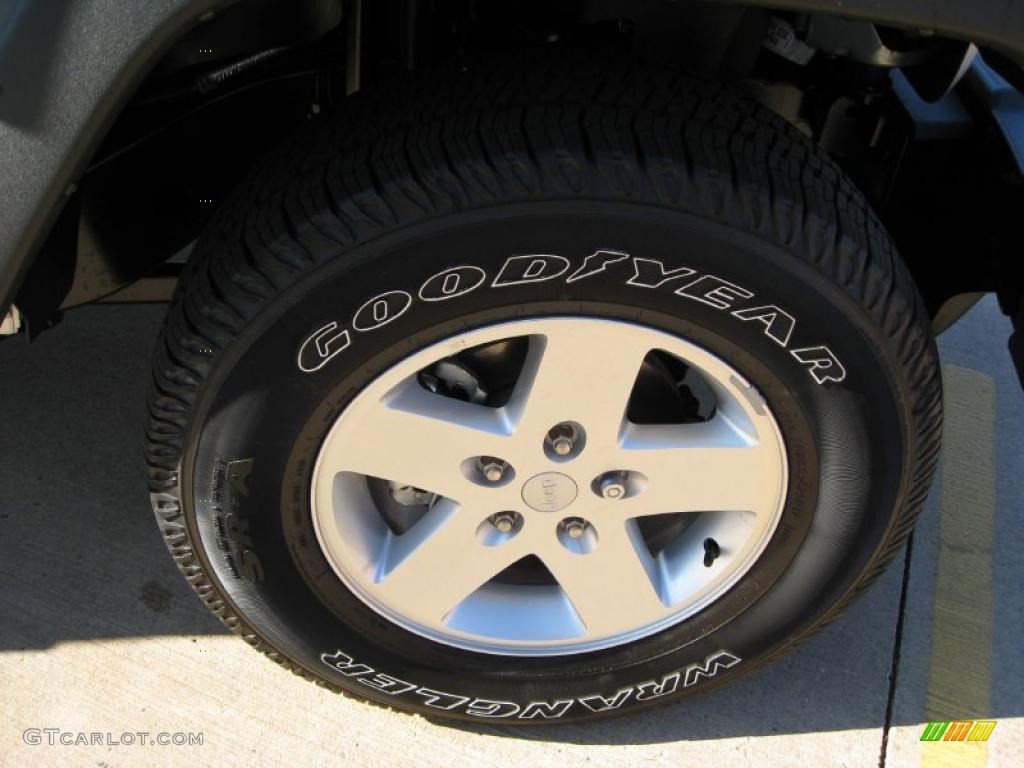 2011 Jeep Wrangler Unlimited Sport 4x4 Wheel Photo #39068107