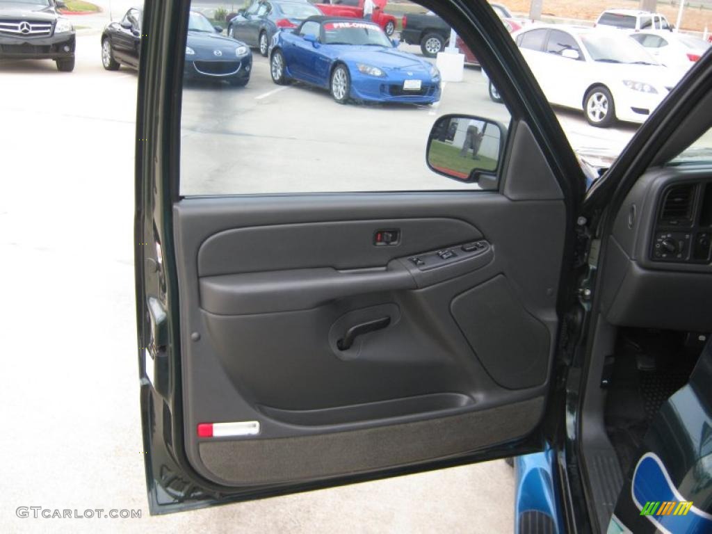 2004 Silverado 1500 Regular Cab - Arrival Blue Metallic / Dark Charcoal photo #14