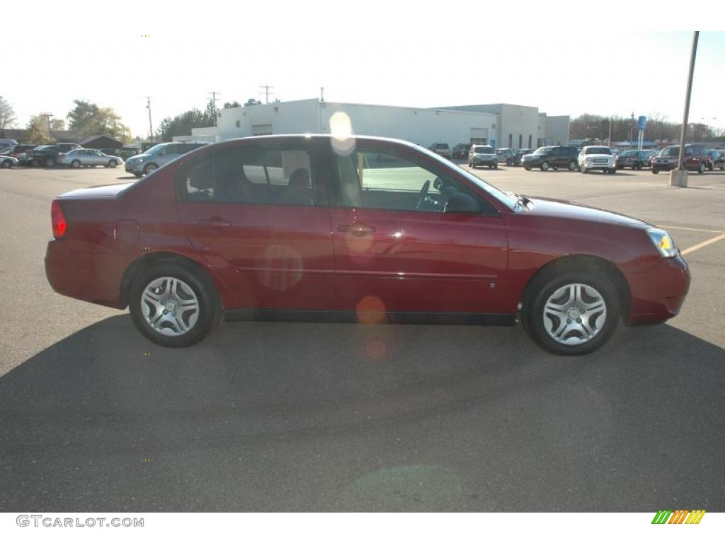 2006 Malibu LS Sedan - Sport Red Metallic / Titanium Gray photo #8