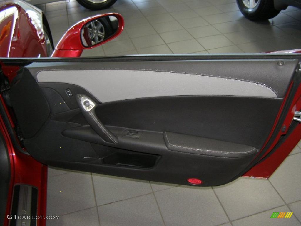 2010 Chevrolet Corvette Grand Sport Coupe Titanium Gray Door Panel Photo #39069083