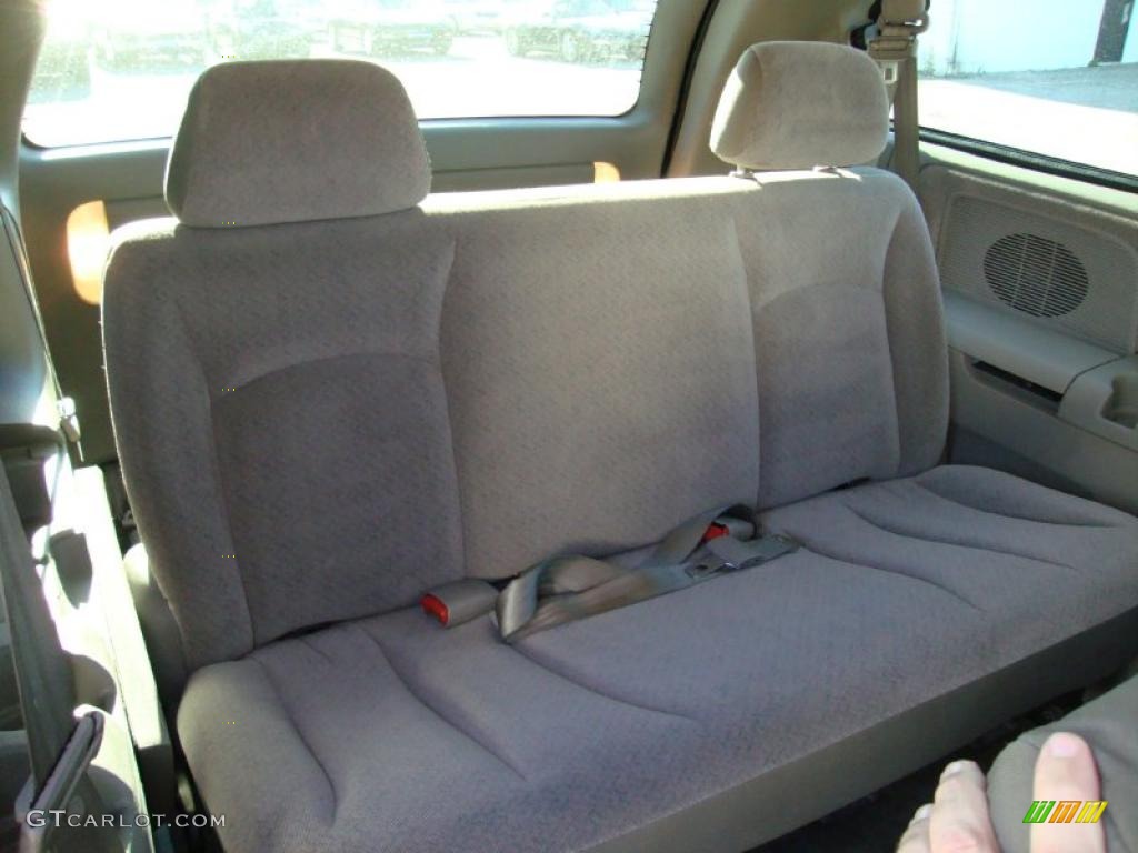 2001 Grand Caravan Sport - Patriot Blue Pearlcoat / Sandstone photo #21