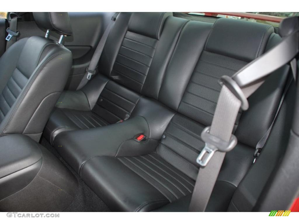Dark Charcoal Interior 2008 Ford Mustang GT Premium Coupe Photo #39071179
